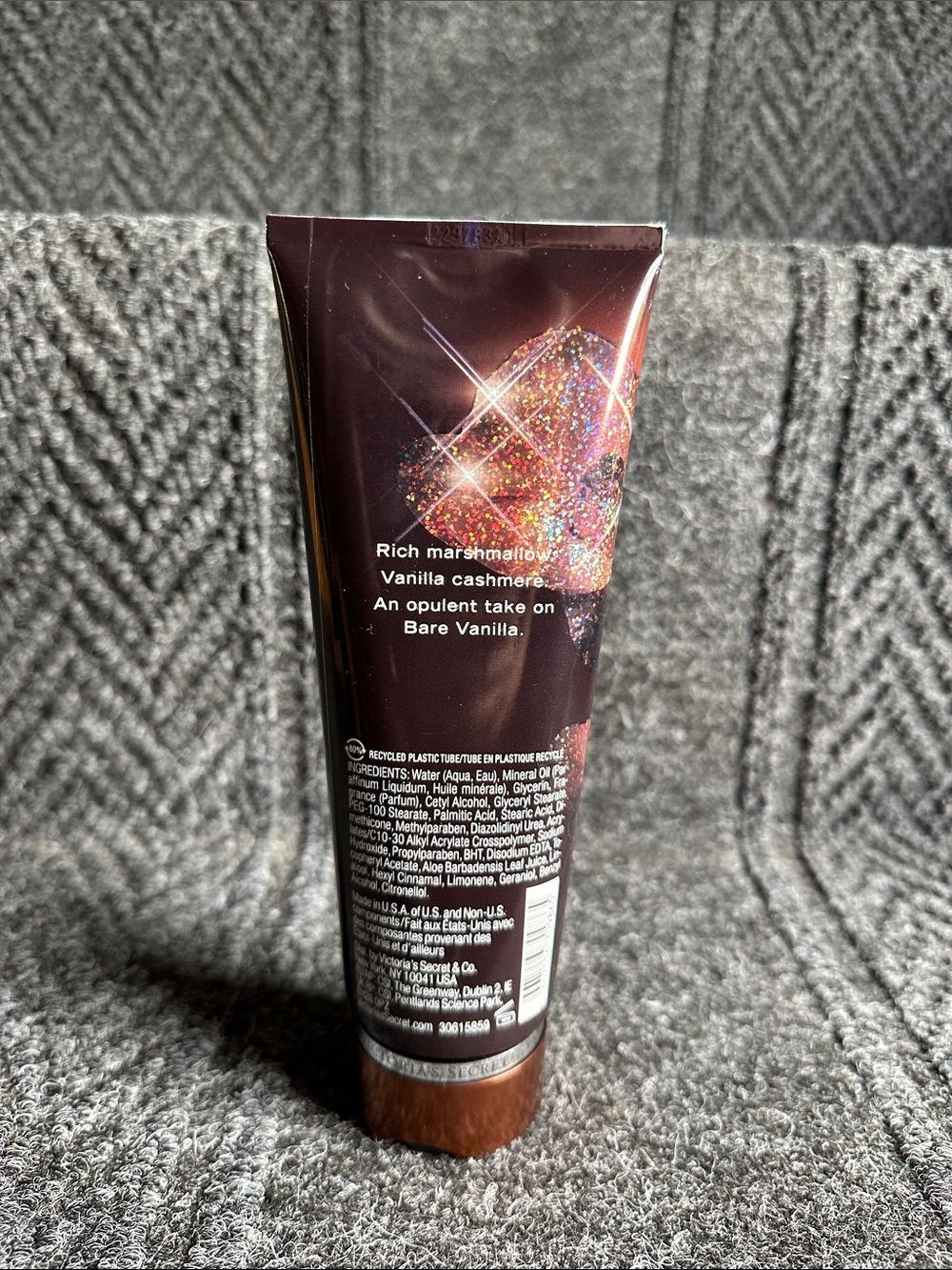 Victoria’s Secret Bare Vanilla Luxe Body Lotion - Picture 3 of 7